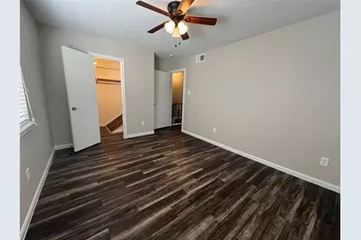 10134 Emnora Lane, Houston, TX 77080 - Photo 17