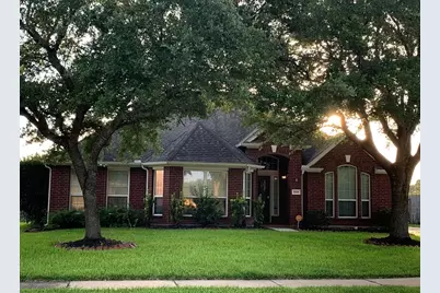 2504 Sunny Shores Drive, Pearland, TX 77584 - Photo 1