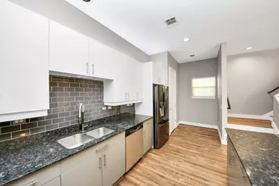 1112 Columbus Street #B, Houston, TX 77019 - Photo 13