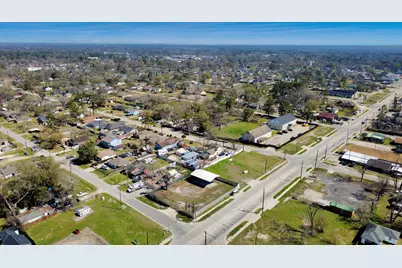 6005 Laura Koppe Road, Houston, TX 77016 - Photo 17