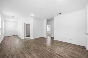 6727 Hobby Wind Ridge Dr, Houston, TX 77075 - Photo 7