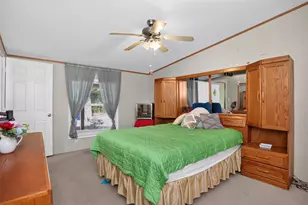 802 N 2nd St, Huntington, TX 75949 - Photo 9