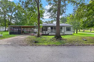 802 N 2nd St, Huntington, TX 75949 - Photo 23