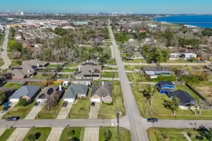 71 N Forrest Ave, La Porte, TX 77571 - Photo 47