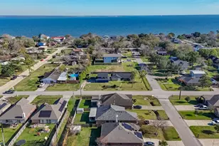 71 N Forrest Ave, La Porte, TX 77571 - Photo 45