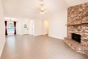7102 Pheasant Grove Dr, Cypress, TX 77433 - Photo 9