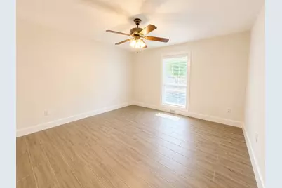 7102 Pheasant Grove Drive, Cypress, TX 77433 - Photo 13