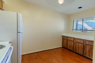 9090 S Braeswood Blvd, Houston, TX 77074 - Photo 11