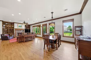 941 Judiway St, Houston, TX 77018 - Photo 9