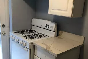 9714 Galaxy St, Houston, TX 77078 - Photo 9