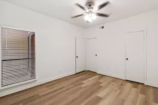 2025 Augusta Dr, Houston, TX 77057 - Photo 19