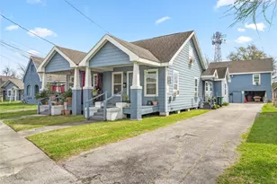 118 N Hagerman St, Houston, TX 77011 - Photo 1