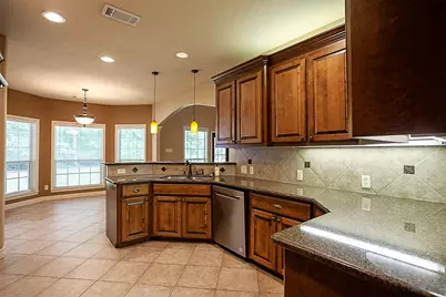 289 Broadmoor Drive, Huntsville, TX 77340 - Photo 7