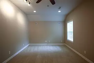 289 Broadmoor Dr, Huntsville, TX 77340 - Photo 33