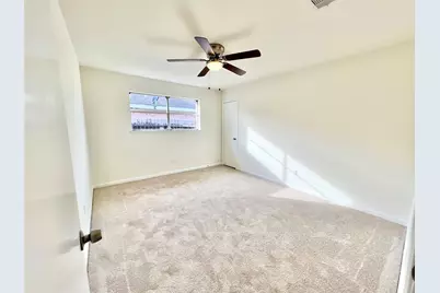 2517 21st Avenue N, Texas City, TX 77590 - Photo 9