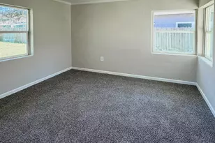 427 Wood St, Navasota, TX 77868 - Photo 13