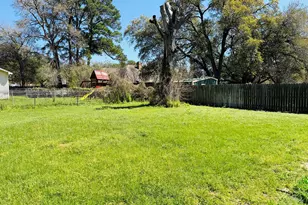 427 Wood St, Navasota, TX 77868 - Photo 21