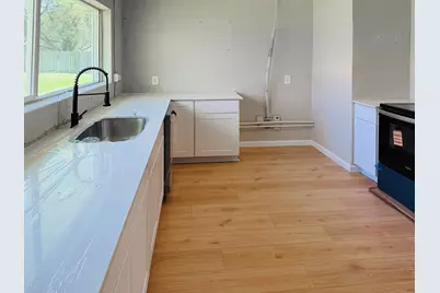 427 Wood Street, Navasota, TX 77868 - Photo 7