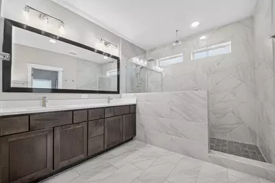 3615 Cambridge Gate Lane, Houston, TX 77055 - Photo 27