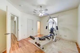 122 Vieux Carre Dr, Houston, TX 77009 - Photo 21