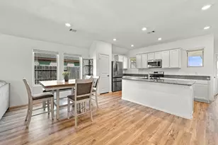7526 Greenbriar Canyon Ln, Katy, TX 77493 - Photo 7