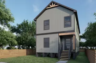 801 E 32nd 1/2 St, Houston, TX 77022 - Photo 3