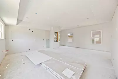 801 E 32nd 1/2 Street, Houston, TX 77022 - Photo 13