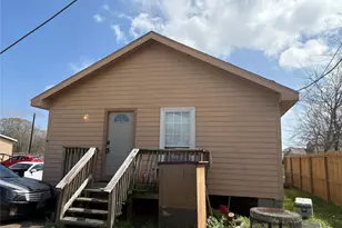 122 Gulls Cut S, Baytown, TX 77523 - Photo 1