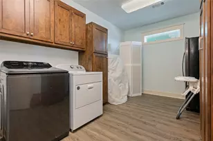 2585 Tide Dr, Crystal Beach, TX 77650 - Photo 31