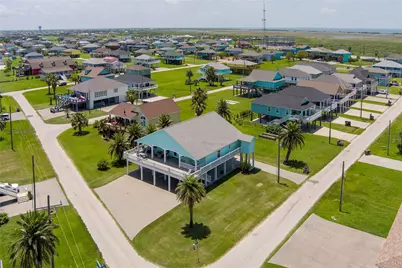 2585 Tide Drive, Crystal Beach, TX 77650 - Photo 43