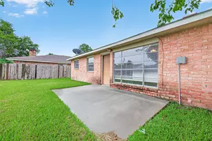 9903 Towne Tower Ln, Sugar Land, TX 77498 - Photo 29