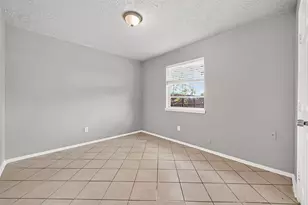 9903 Towne Tower Ln, Sugar Land, TX 77498 - Photo 17