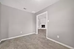 9903 Towne Tower Ln, Sugar Land, TX 77498 - Photo 9