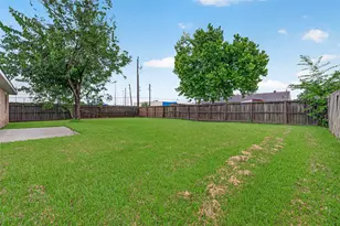 9903 Towne Tower Ln, Sugar Land, TX 77498 - Photo 31
