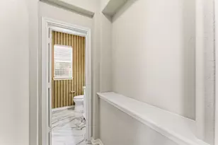 91 S Downy Willow Cir, The Woodlands, TX 77382 - Photo 11