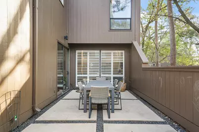 308 Litchfield Lane, Houston, TX 77024 - Photo 27