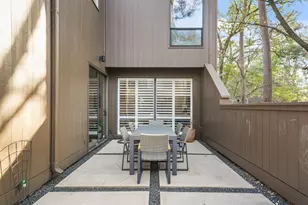 308 Litchfield Ln, Houston, TX 77024 - Photo 27