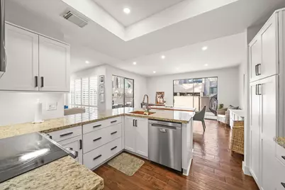 308 Litchfield Lane, Houston, TX 77024 - Photo 21