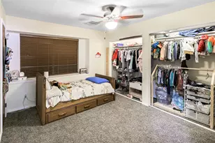 34 W Dansby Dr, Galveston, TX 77551 - Photo 33