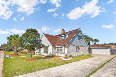 34 W Dansby Drive, Galveston, TX 77551 - Photo 9