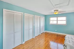 34 W Dansby Dr, Galveston, TX 77551 - Photo 5