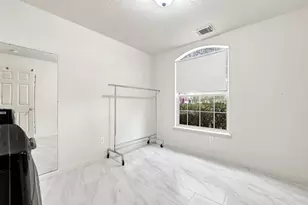 1319 Bayport Ln, League City, TX 77573 - Photo 9