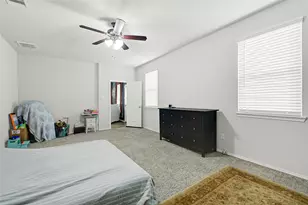 7830 London Tower Ln, Houston, TX 77044 - Photo 15