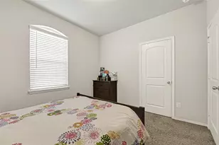 7830 London Tower Ln, Houston, TX 77044 - Photo 19