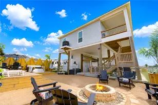 952 Sandollar, Crystal Beach, TX 77650 - Photo 7