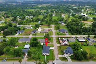 16747 Forest Trail Dr, Channelview, TX 77530 - Photo 3