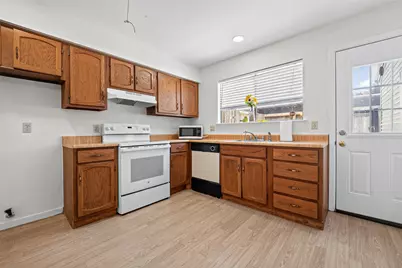 6401 Deihl Road #902, Houston, TX 77092 - Photo 9
