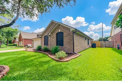 3309 Keithwood Circle E, Pearland, TX 77584 - Photo 9