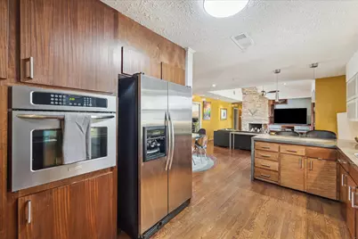 10102 Knoboak Drive, Houston, TX 77080 - Photo 17