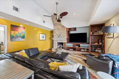 10102 Knoboak Drive, Houston, TX 77080 - Photo 9